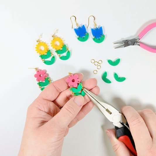 Workshop - Springtime Flower Earrings